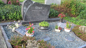 Albisheim new cemetary 2.jpg